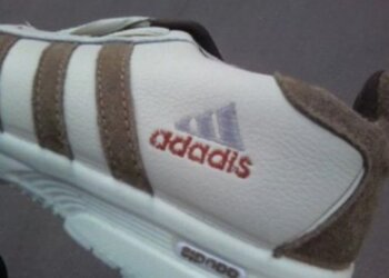 Cười bể bụng với những đôi giày thể thao nhái của Trung Quốc