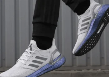 Khởi Đầu Hành Trình Chạy Bộ: Những Mẫu Giày Adidas Cho Người Mới Bắt Đầu